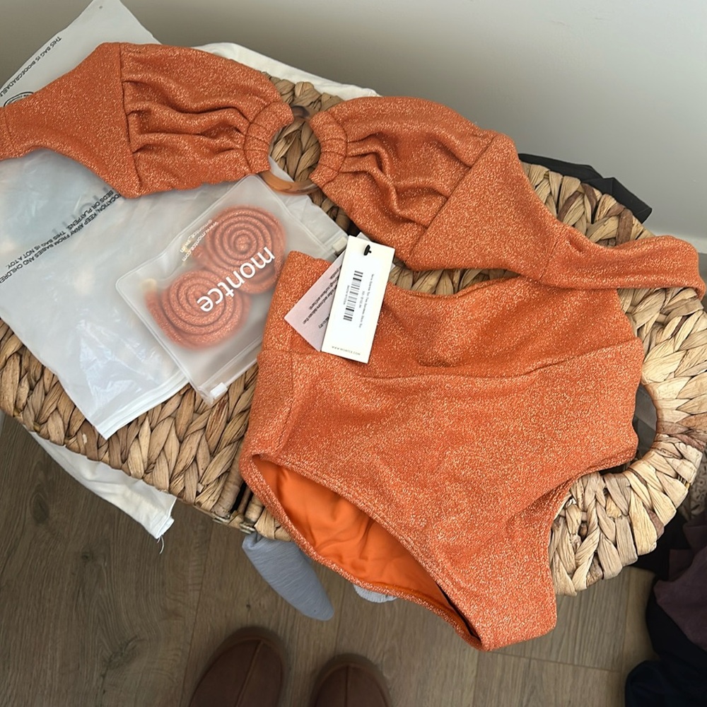 Montce bikini NWT